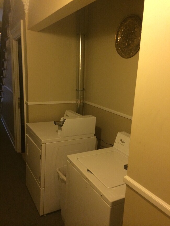 Photo - 287 State St Apartamentos