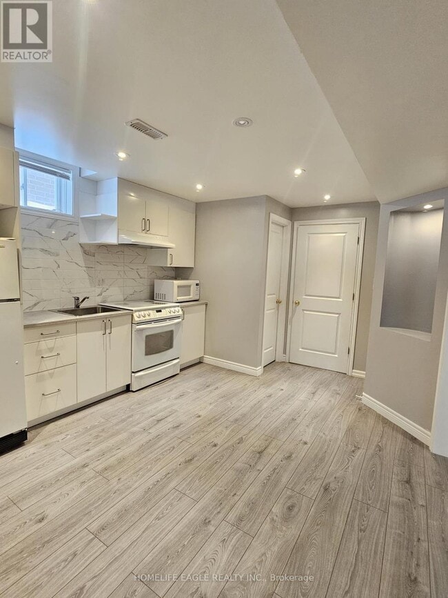 Photo - 43 Naylor Drive