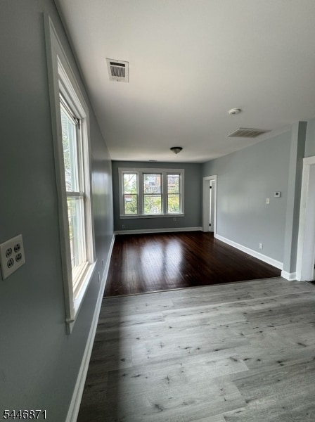 Photo - 105 W 17th St
