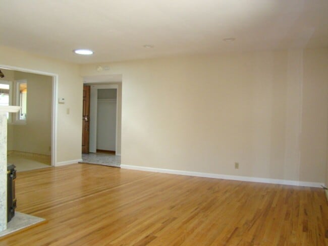 Photo - 14976 Ridgetop Dr