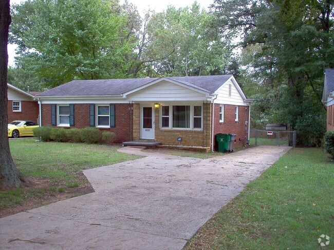 Building Photo - 3-Bedroom 1-Bath Single Family Home Coming...