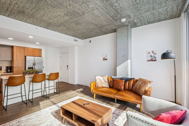 Photo - 222 E Jefferson St Unit ID1369272P