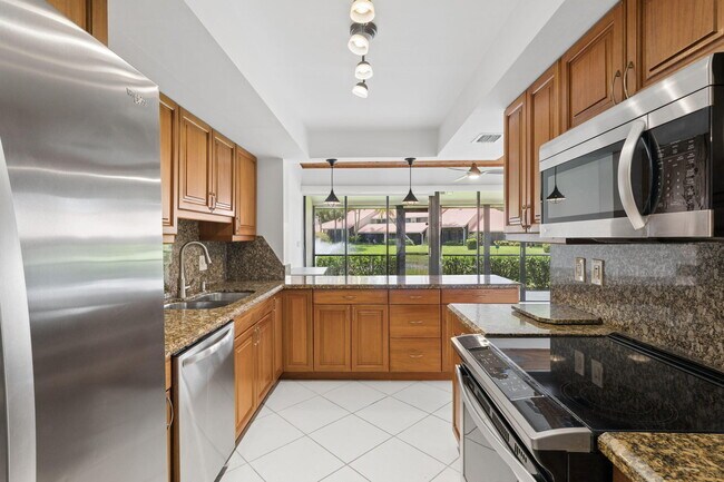Photo - 119 Old Meadow Way