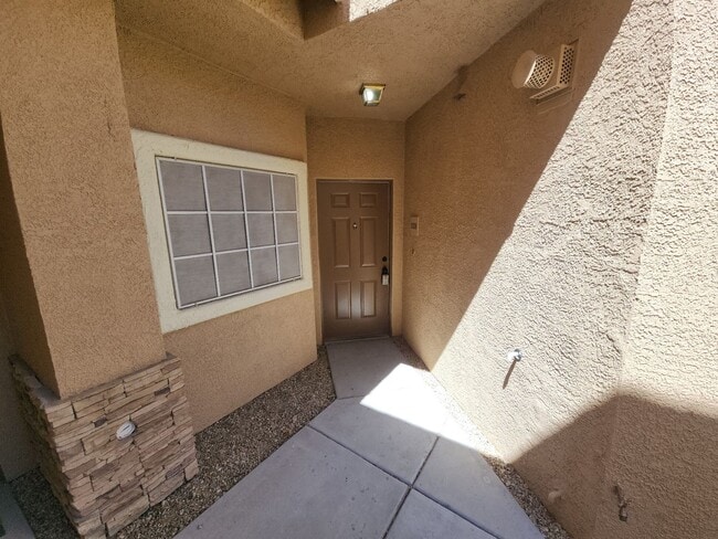 Photo - Immaculate Two Story Townhouse style Condo in Summerlin.