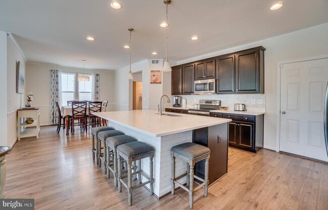 Photo - 409 Boxelder Dr