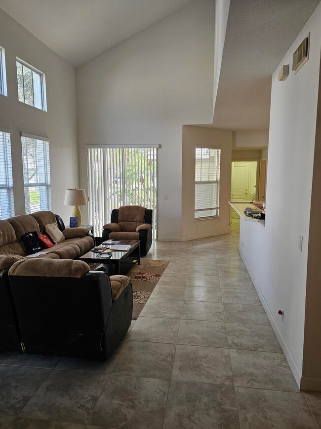 Photo - 10451 SW Academic Way