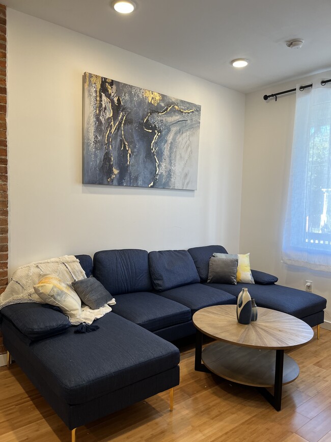 Photo - 721 N 40th St Unit 2