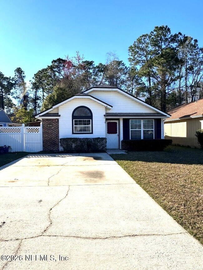 Photo - 1261 Montecello Dr