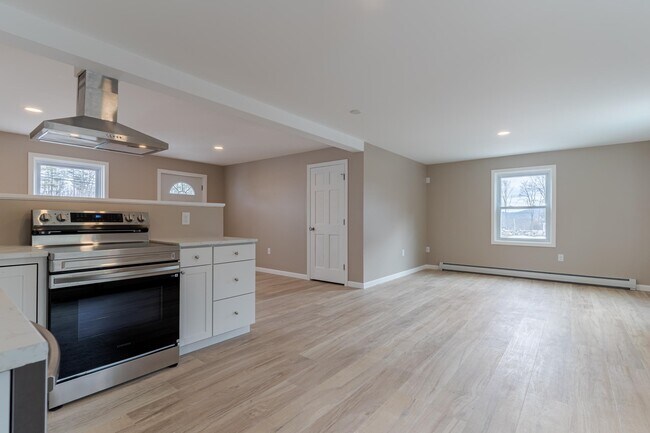 Photo - 60 Charles St Unit 2