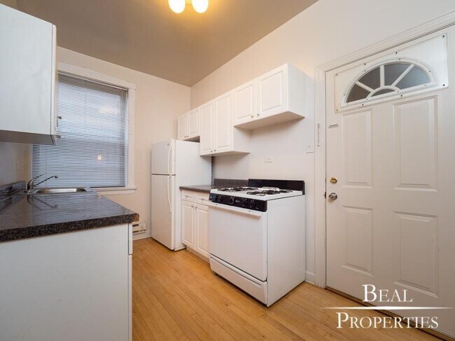 Photo - 1 bedroom in EVANSTON IL 60202 Unit B3