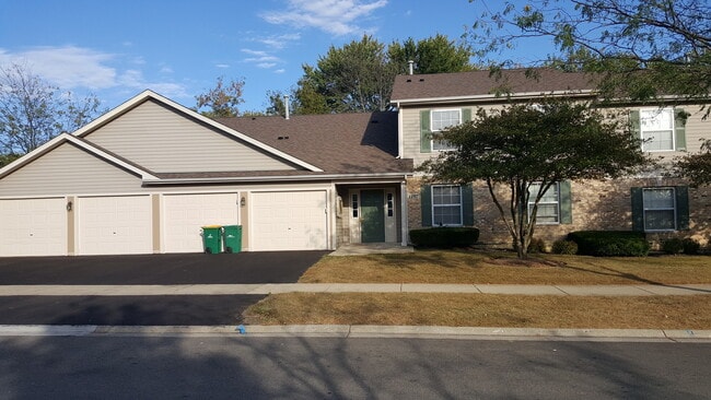 Building Photo - 1197 N Red Oak Cir Unit 3 Rental