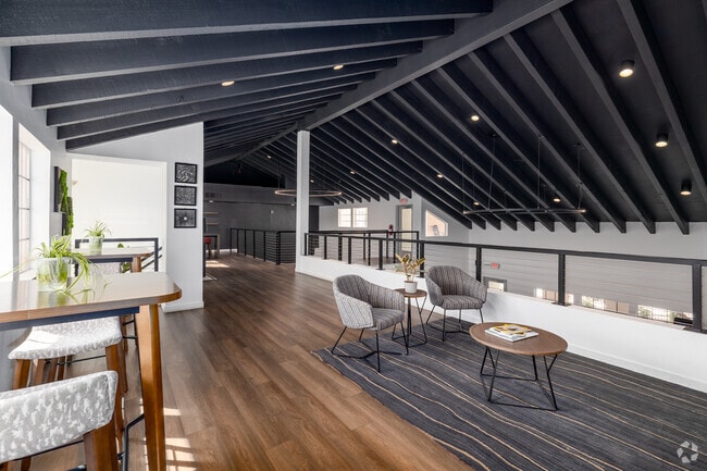 Clubhouse - Promontory