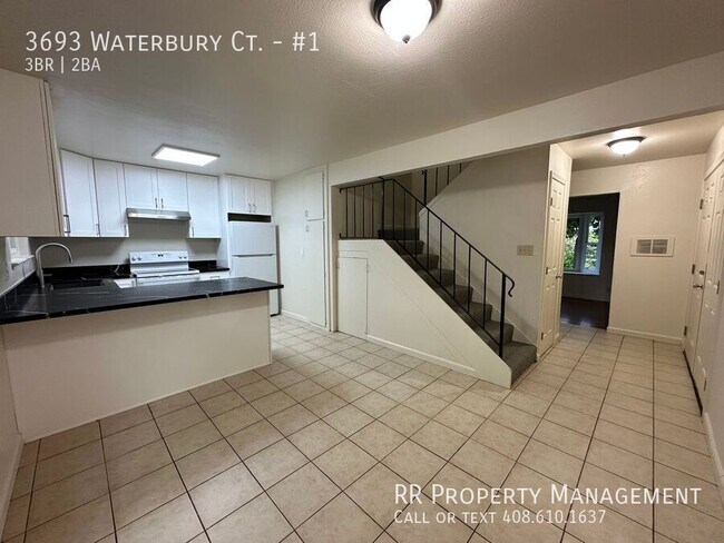 Photo - 3693 Waterbury Ct Unidad #1