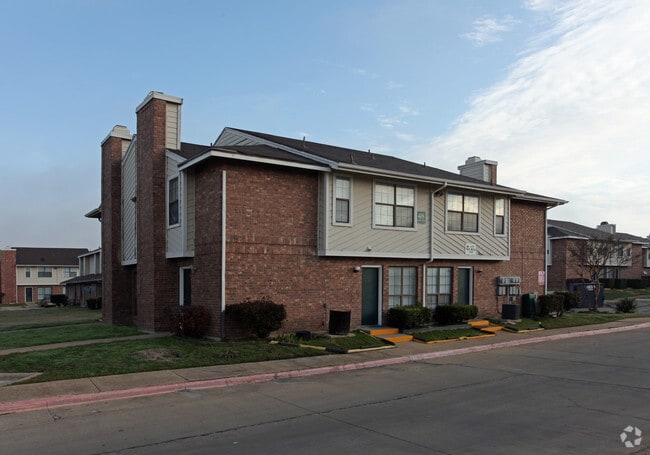 Glenshire Villas Apartments