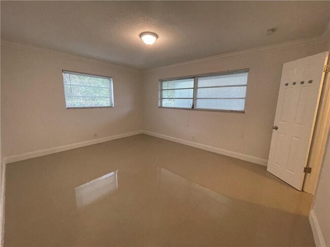 Photo - 2451 Lincoln St Unit 6