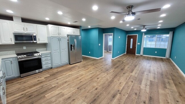 Building Photo - j13531 Unit 13531