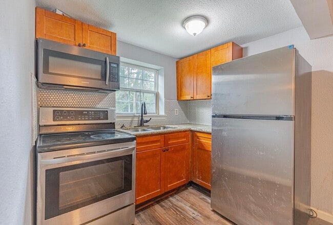 Photo - 4206 Walker St Unit B