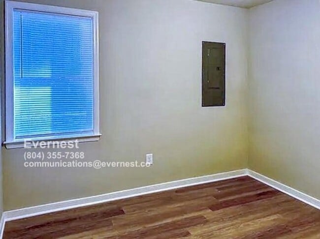 Photo - 15807 Meridian Ave