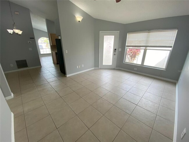 Photo - 368 Briar Bay Cir