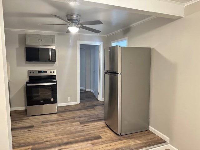 4033 Pineview Dr NW Unit A