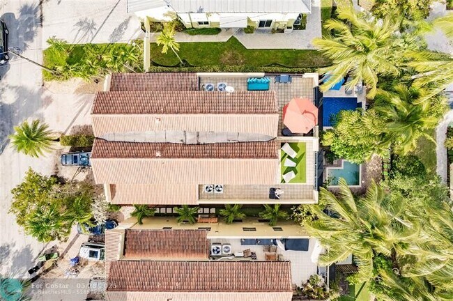 Photo - 612 SW 8th Ave