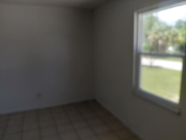 Photo - 811 King Orange Dr