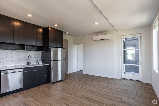 2HAB, 1,5BA - 813SF - The Robert