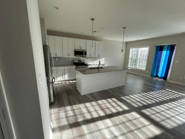 Photo - 118 Belden Trl