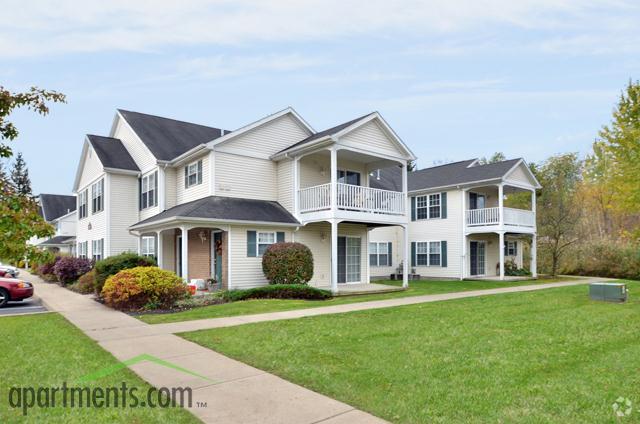 Building - Heritage Park Townhomes