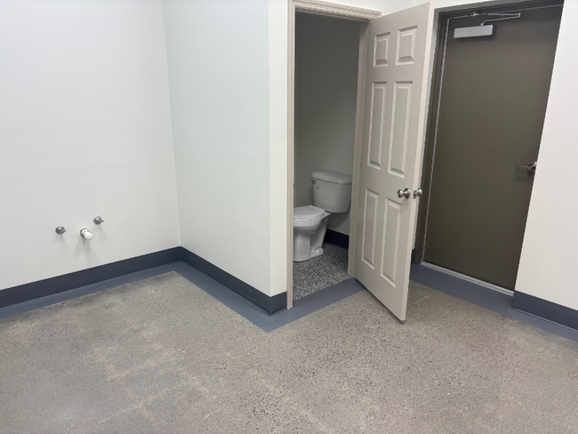 Photo - 515 Cross St