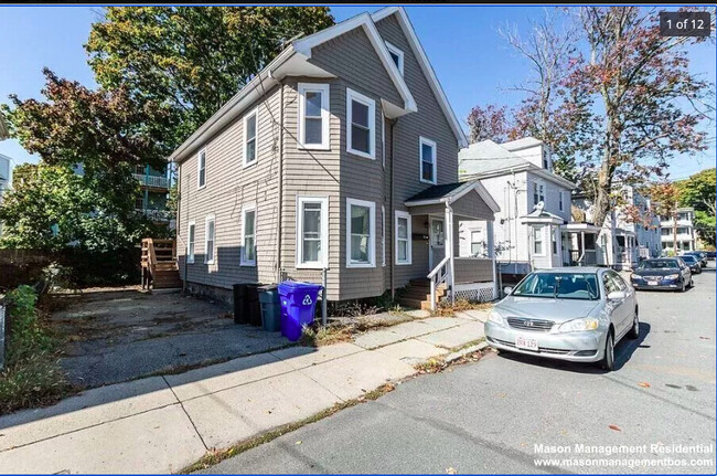 Photo - 40 Montfern Ave Apartments Unit 2