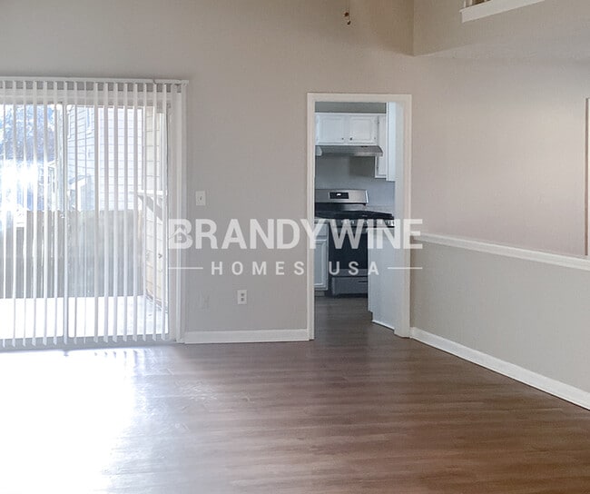 Photo - 1964 Corners Cir