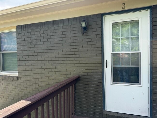 Photo - 329 Churchill Dr Unit 3
