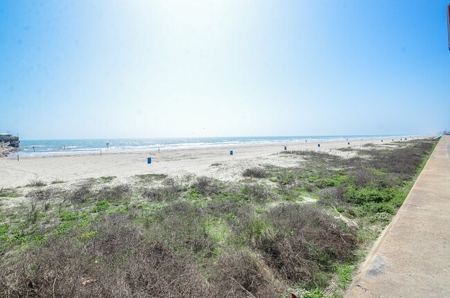 Photo - 6102 Seawall Blvd Unit 102B