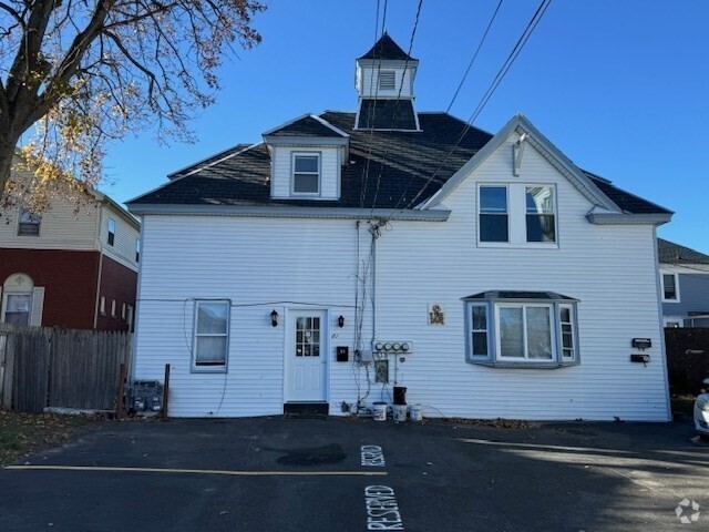 Building Photo - 81 Marlborough St Unit 2 Rental