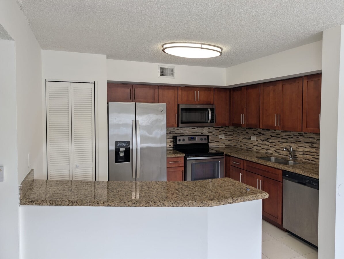 Photo - 3650 N 56th Ave