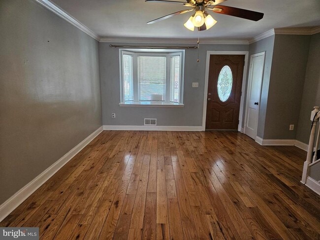 Photo - 2082 Jasmine Rd