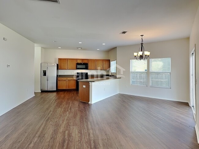 Photo - 4400 Kiddle Ln