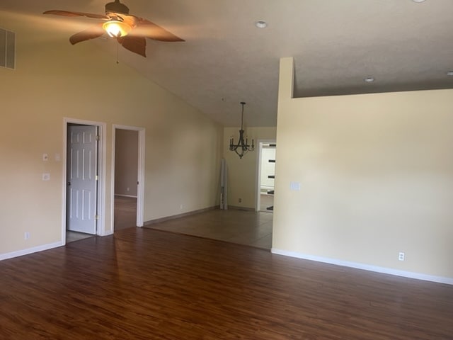 Photo - 161 SW 18th St