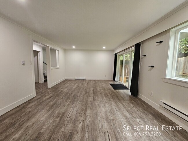 Photo - 33900 Mayfair Ave