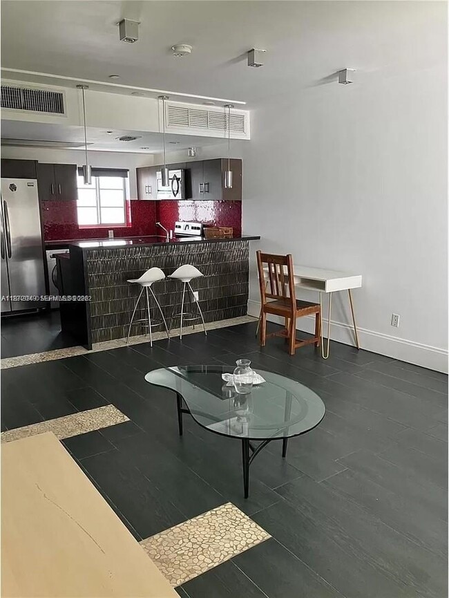 Photo - 1515 Euclid Ave Unit 104