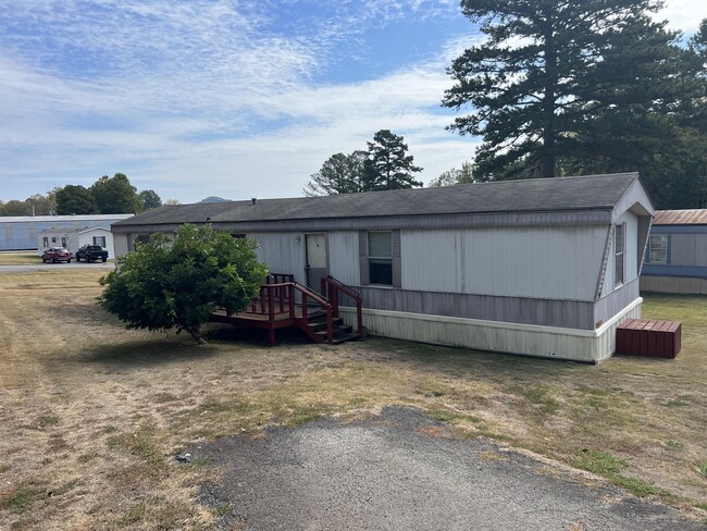 Photo - 5000 Riverchase Dr House
