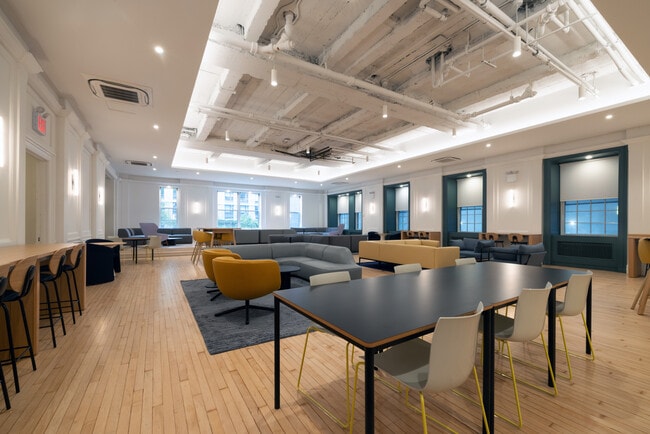 Communal Lounge - EHS Hudson Yards Campus Rental