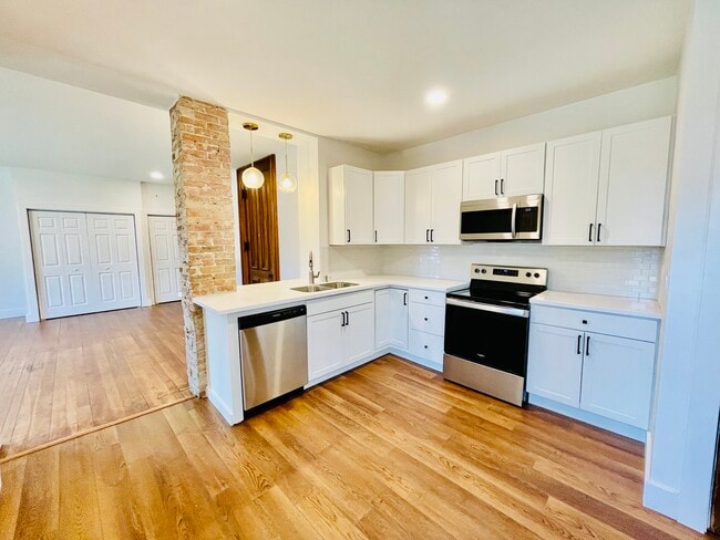 Photo - 40 S Main St Unit Apt. 1