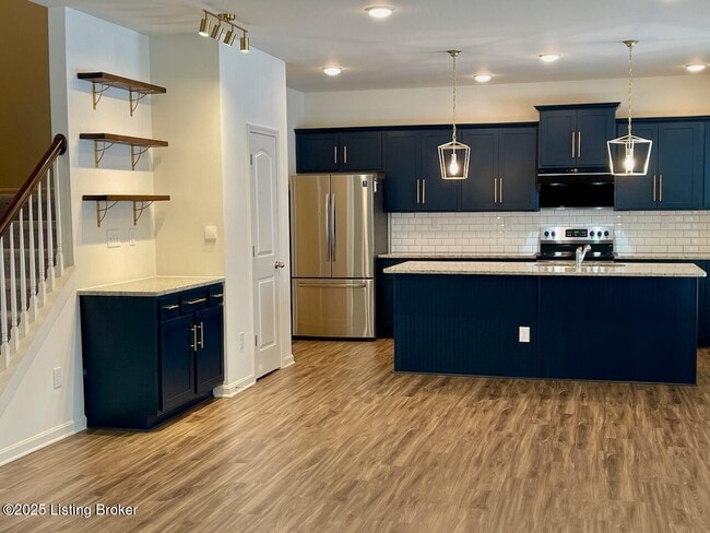 Photo - 12013 Cascade Falls Trl