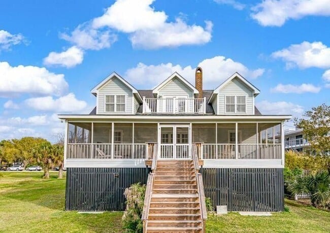 Photo - Sullivan's Island Charmer-Fully Furnished