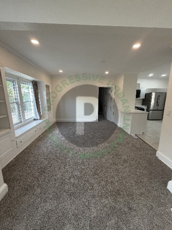 Photo - 4345 W 48th St