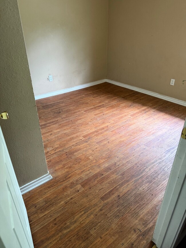 Photo - 750 Bonham St Unit 220