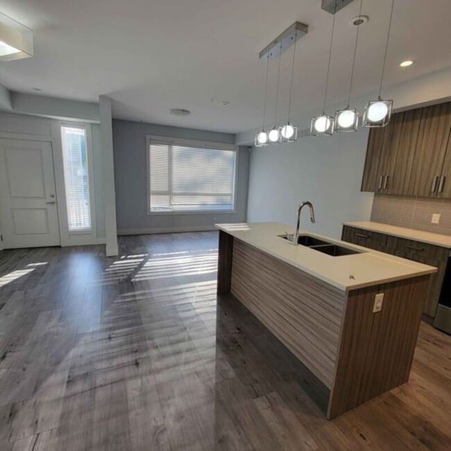 Photo - 250 Nickel Rd