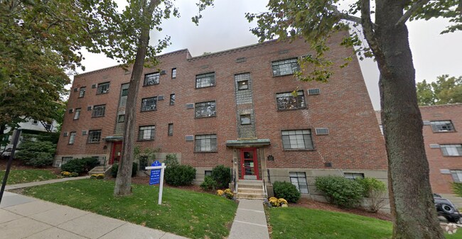 Building Photo - 54 Alton Pl Unit 2 Rental